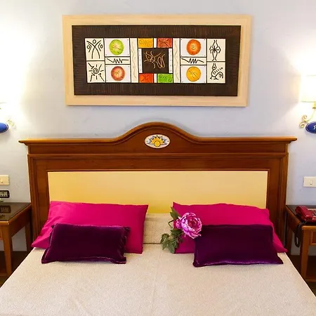 Riva Del Sole 4*