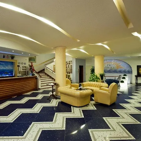 Riva Del Sole 4*