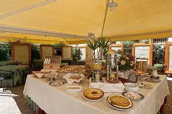 Riva Del Sole Ξενοδοχείο 4*