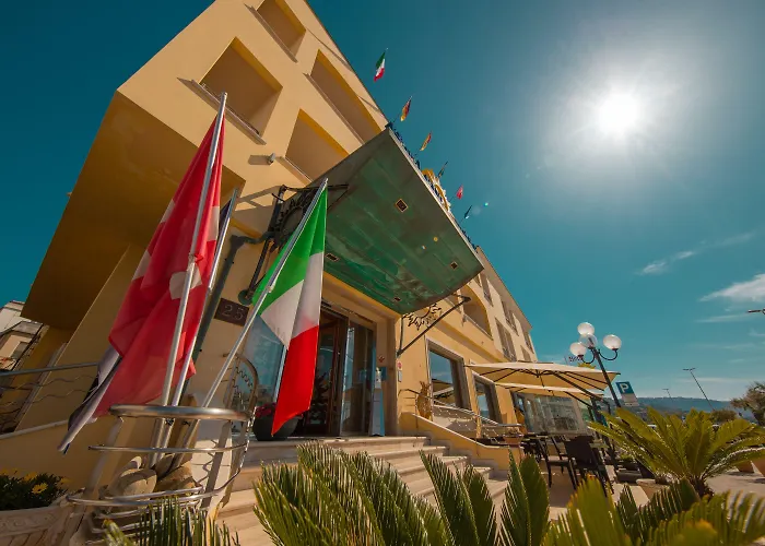 Riva Del Sole Cefalú